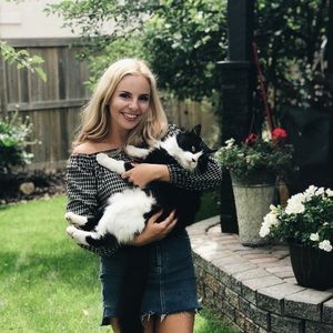 Meet your Posher, Brittany